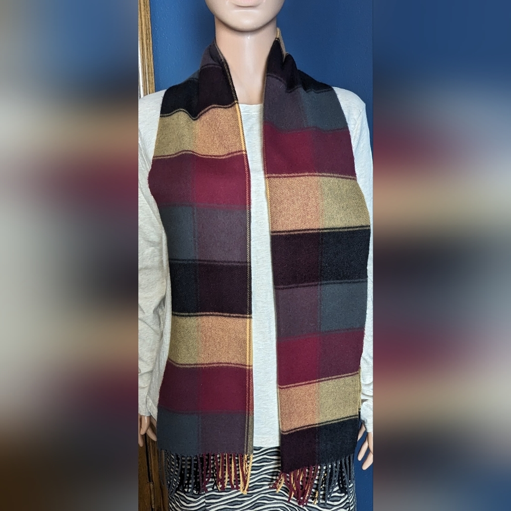 100% Cashmere Scarf
